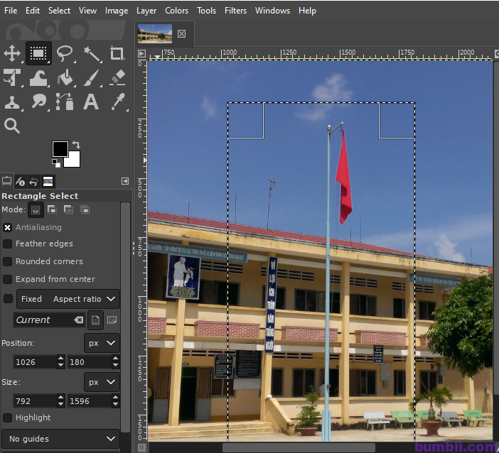 sử dụng phần mềm chỉnh sửa ảnh GIMP để chọn đối tượng trong ảnh